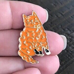 Orange Ginger Cat Collectible Enamel Pin Orange and Goldtone NEW! 731A2